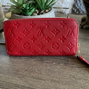 Louis Vuitton Empreinte Zippy Wallet